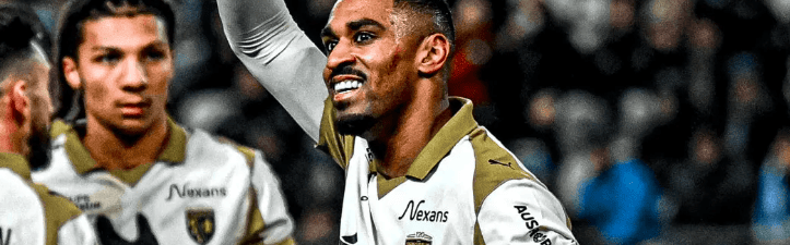 5-0！法甲巨变：120年老店成联赛第1 10年铁律宣告12亿欧巴黎凉了