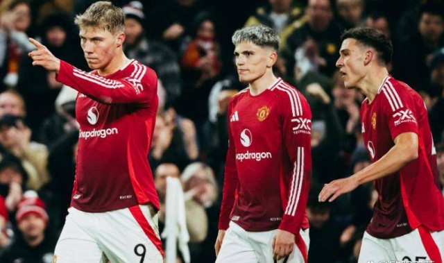 英超爆冷夜，红魔主场遭保级队掀翻，升班马2：1成功上岸