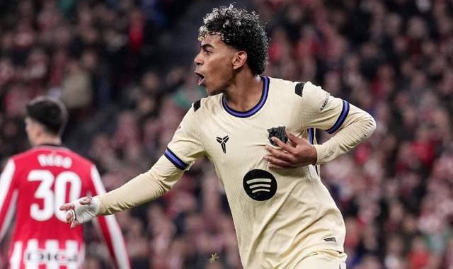 18岁亚马尔再现梅西经典绝技：彩虹球巧射死角，改写生涯50球纪录